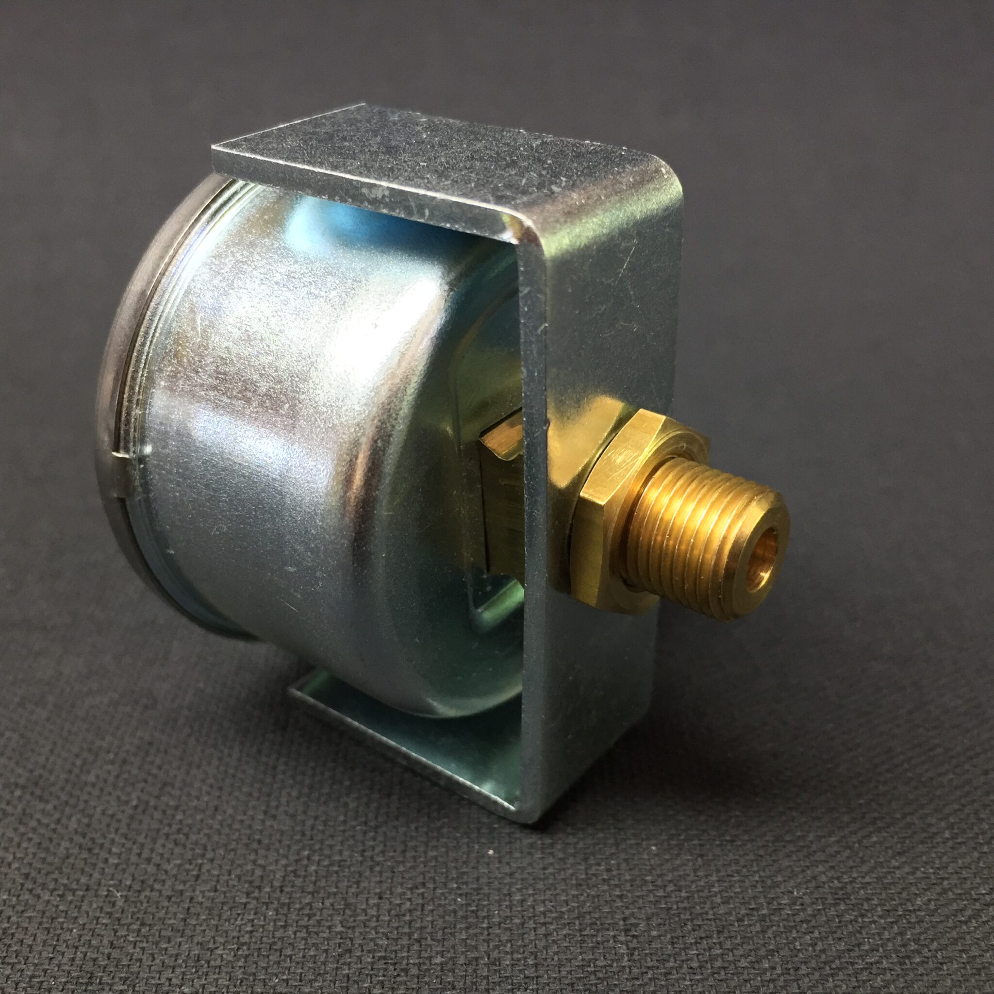 Manometer Halterung 03